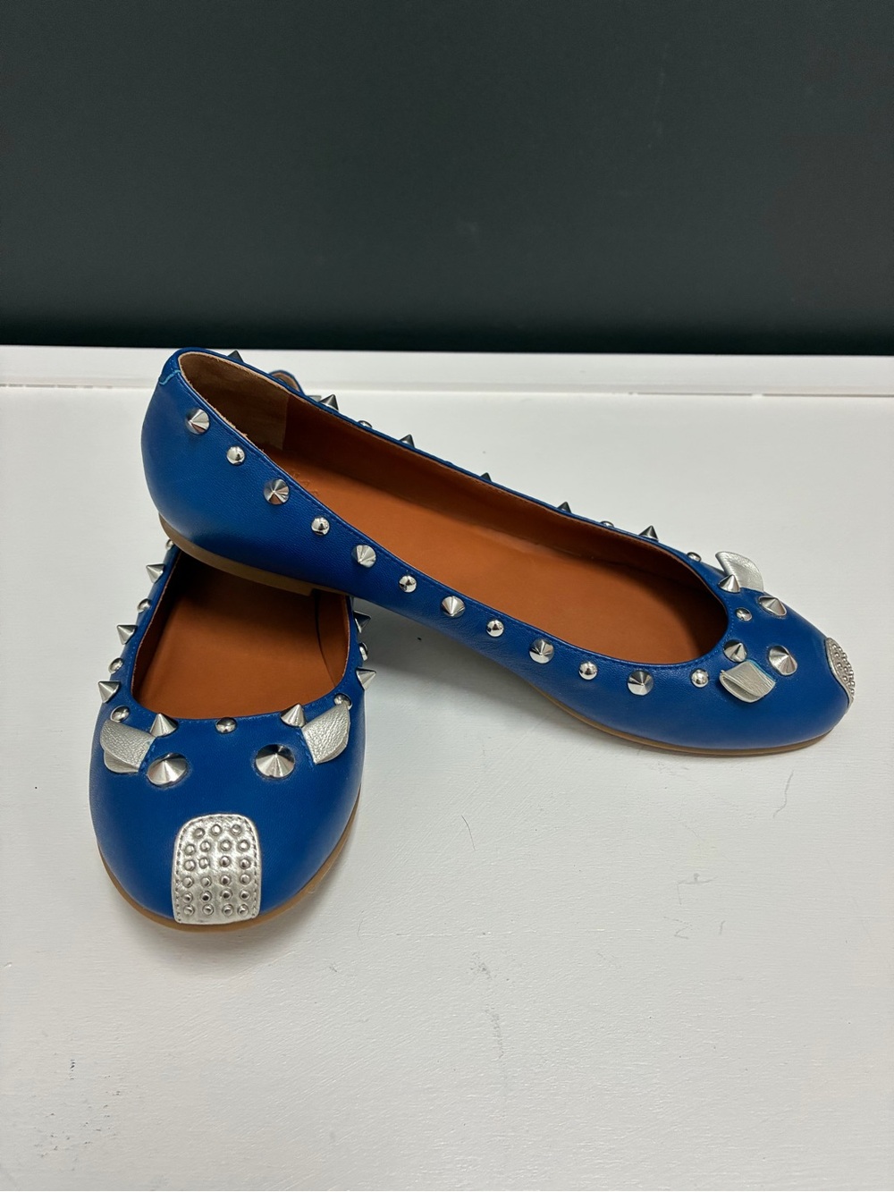 Marc by Marc Jacob’s Never Worn Blue Studded Mouse Ballet Flats